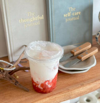Homemade Korea Strawberry Milk drink singapore